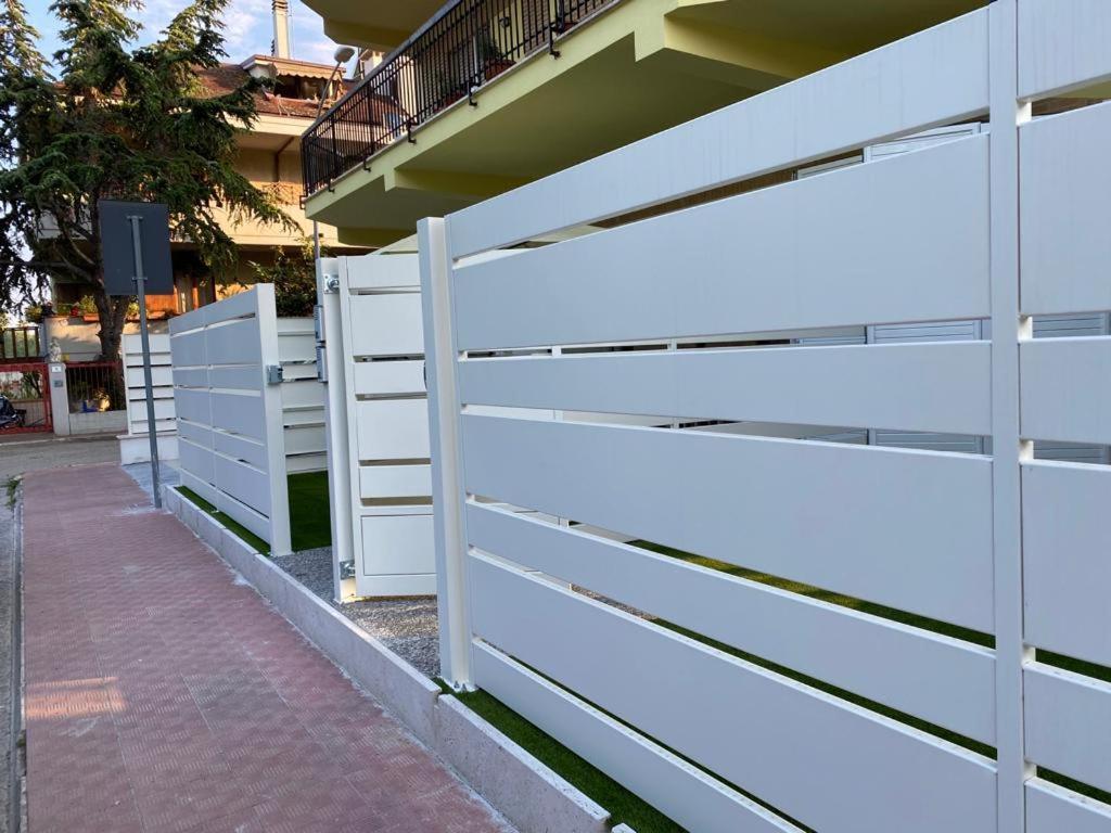 Villa Novella Del Mar Prima Fila Dal Mare à Grottammare Extérieur photo