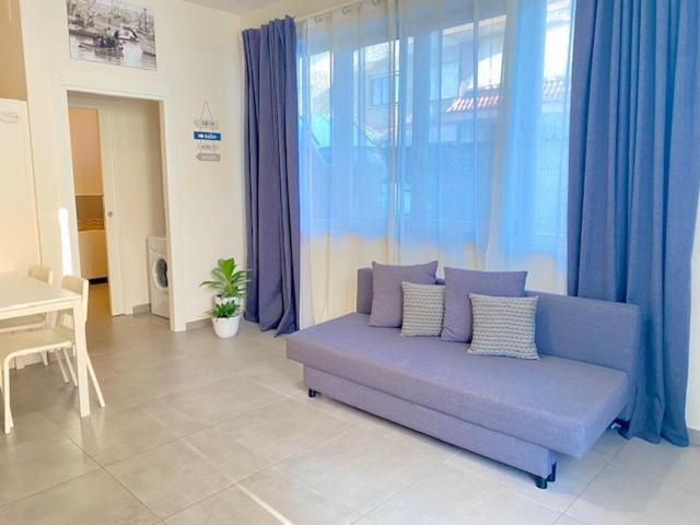 Villa Novella Del Mar Prima Fila Dal Mare à Grottammare Extérieur photo
